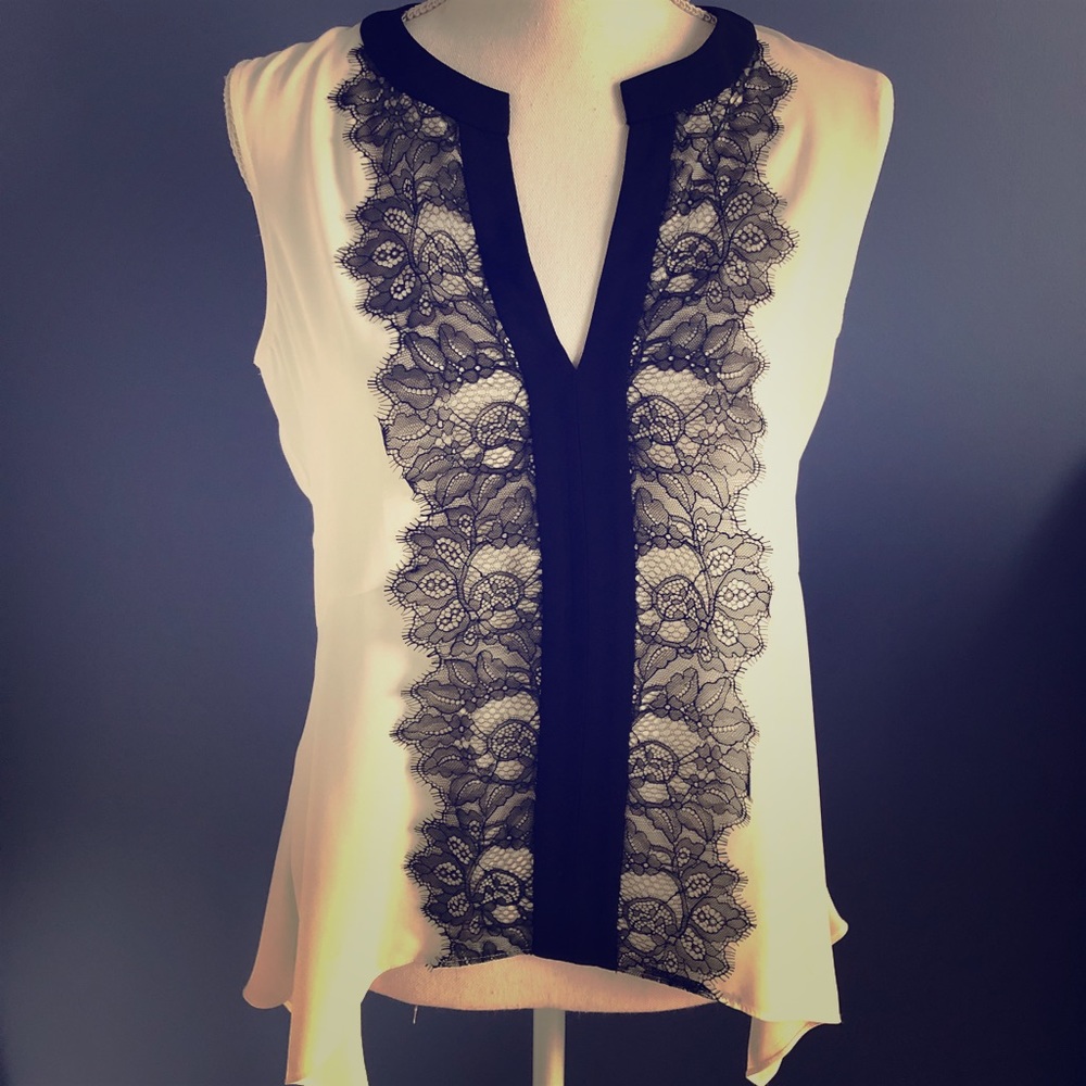 BCBG Maxazria Top with lace trim Size S